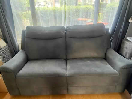 Photo of free Electric recliner sofa (Lu55hn) #1