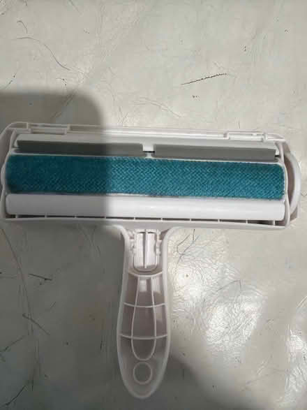 Photo of free Pet hair removal roller (Longsight M12) #2