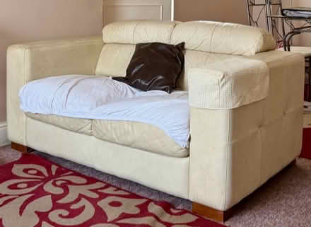 Photo of free Cream leather suite DFS (Purley CR8) #1