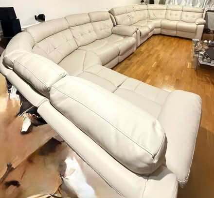 Photo of free 2x 6-Seater Corner Recliner Sofas (Neasden NW10) #2