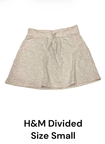Photo of free H&M Divided Woman’s Skirt (Brooklyn Storage) #1