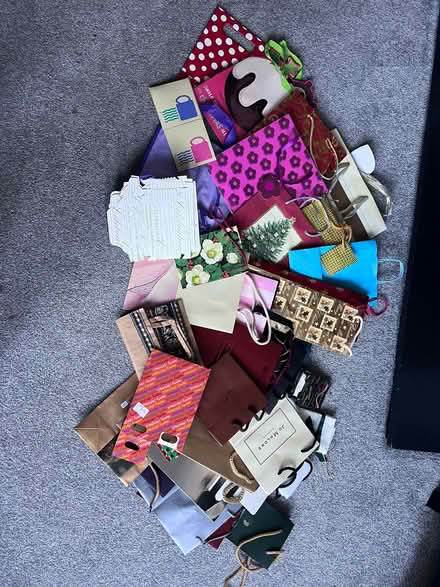 Photo of free Range of gift bags/boxes (Harringay N8) #1