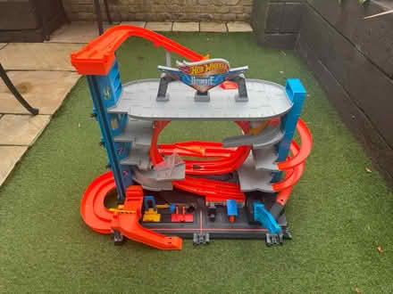 Photo of free Hot wheels ultimate garage shark (TW9, Richmond) #1