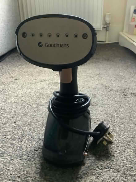 Photo of free Clothes steamer (Hatfield AL10) #2