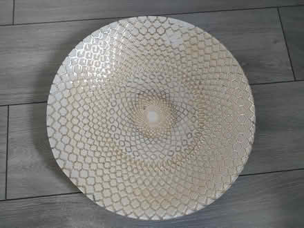 Photo of free Decorative bowl Diameter 38.5 cm about 15" (Skerton LA1) #1