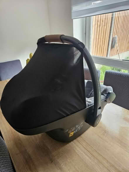 Photo of free Baby car seat (Tottenham N18) #3