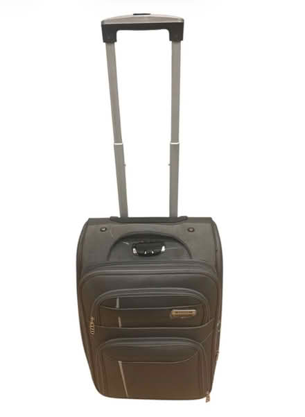 Photo of free Carryon Suitcase Windsor Brand (Brooklyn Storage) #2