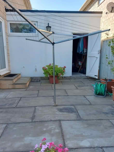 Photo of free Rotary clothes line (Bloomfield BA2) #2
