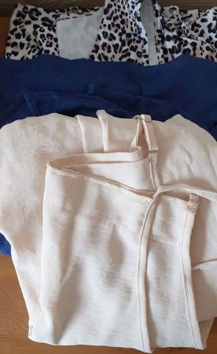 Photo of free Bundle of ladies summer clothes sizes M-L (Enfield EN2) #2