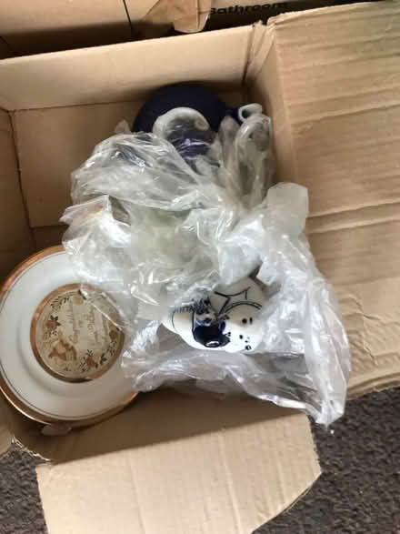 Photo of free Bric a Brac. Plus decorative vase (South Wimbledon, SW19 SW19) #4