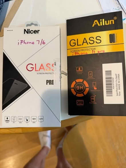 Photo of free iPhone screen protectors (Redmond) #1