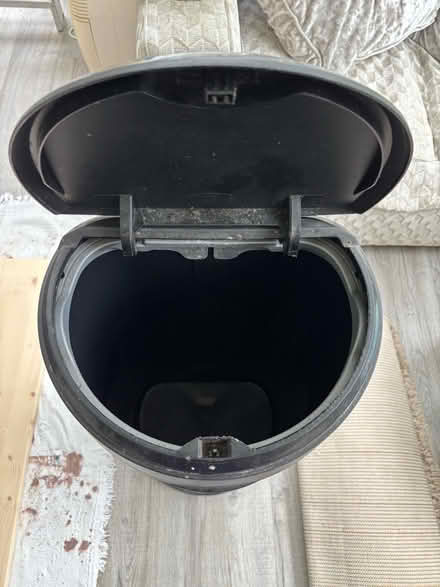 Photo of free Kitchen bin (Abraham Heights LA1) #3