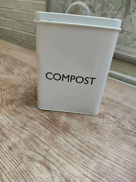 Photo of free Compost caddy (Jericho OX2) #1