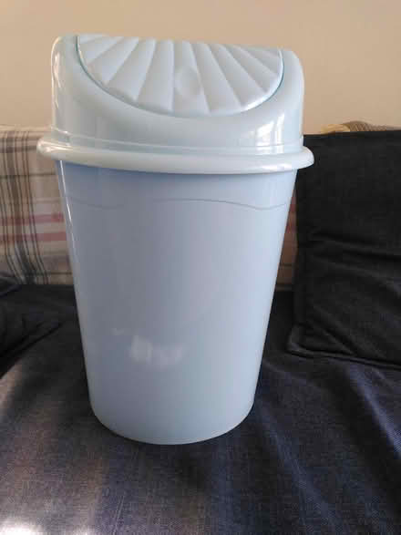 Photo of free 2 bins (medium swing + small pedal) (Forest Hill, London SE23) #4