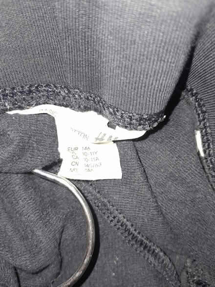 Photo of free H&M Navy leggings 10-11y (Hemel Hempstead HP2) #2
