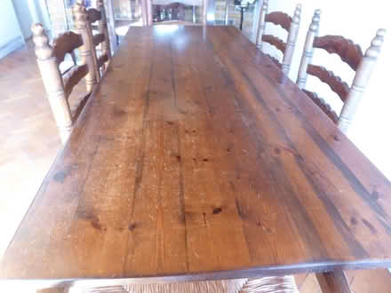 Photo of free wooden dining table & 6 chairs (Bexleyheath DA6) #2