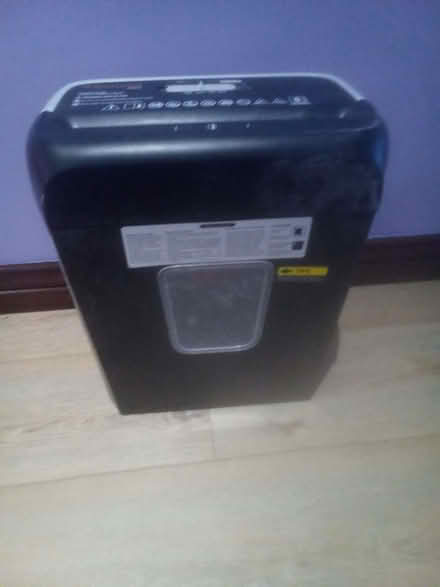 Photo of free Shredder - paper. (Tarbrax EH55) #1