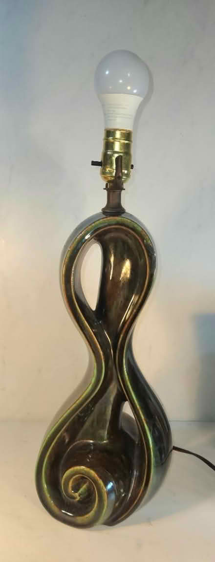 Photo of free Mid-century Vintage lamp (Danforth and Greenwood) #1
