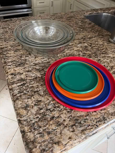 Photo of free Glass bowls (kitchenware) (Cuernavaca) #1