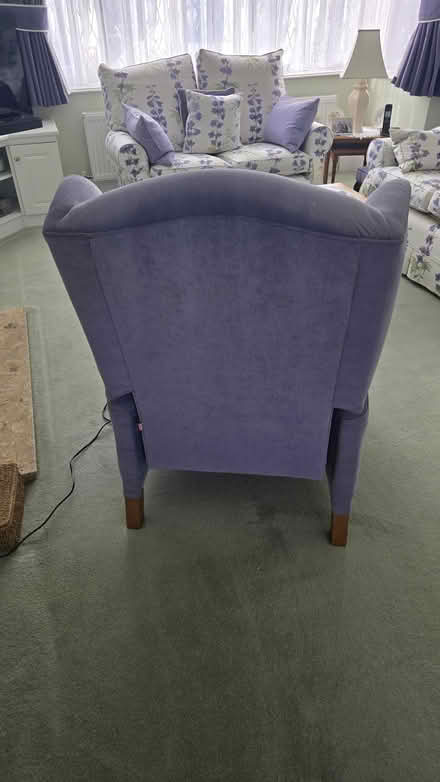 Photo of free Electric recliner chair (Box Hill Village KT20) #2