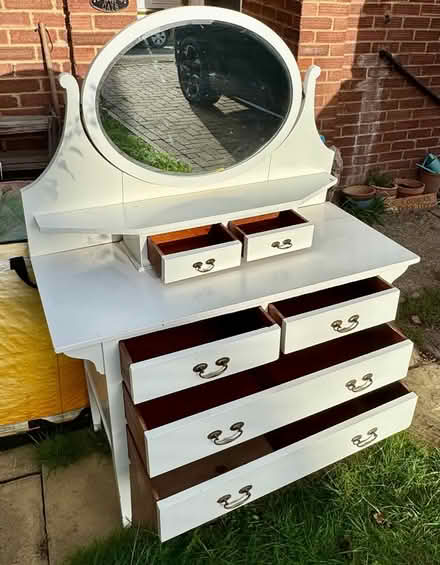 Photo of free Shabby Chic White Dressing Table (Milton Keynes MK18) #3