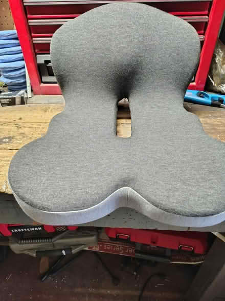 Photo of free Seat cushion (Point Pleasant) #2