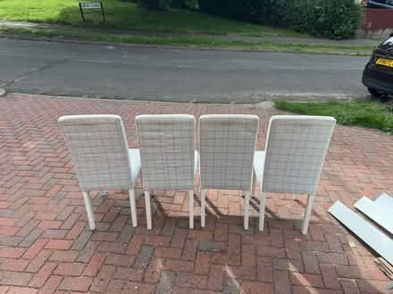 Photo of free White Gloss Table and 4 Chairs (Wellingborough NN8) #4