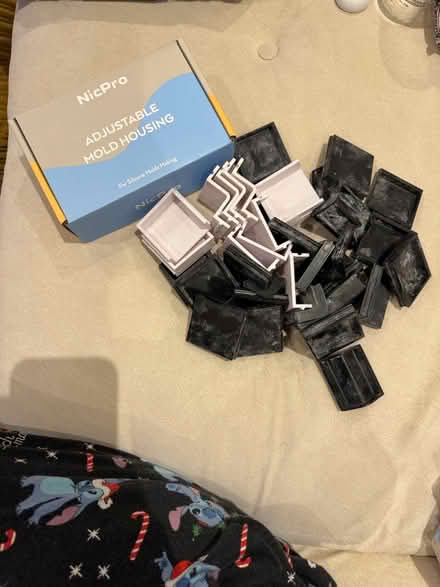 Photo of free Adjustable mold housing (Leyton Midland E10) #1