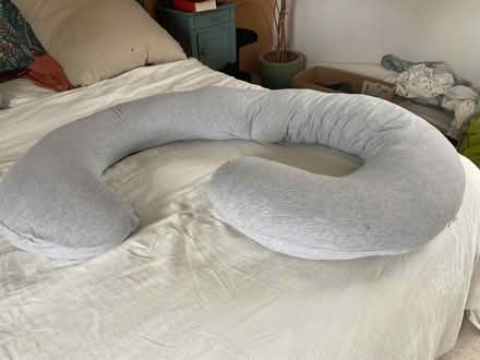 Photo of free C-shaped maternity pillow (Stratford, E15) #2