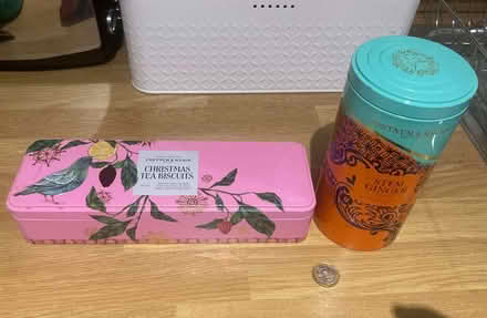 Photo of free Fortnum and Mason empty tins (Old Road OX3) #1