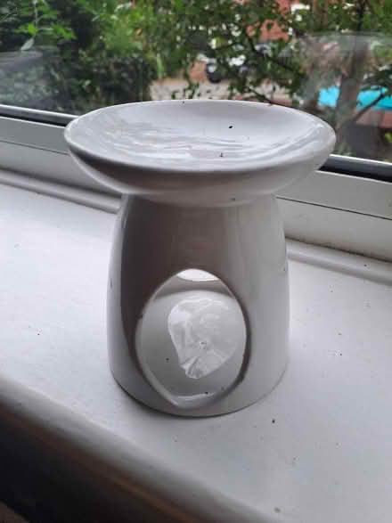 Photo of free Wax burner (Lower Walkley S6) #1