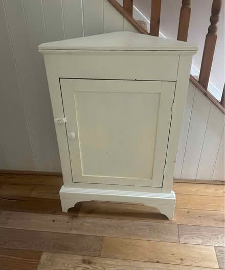 Photo of free Corner unit (Torquay) #1