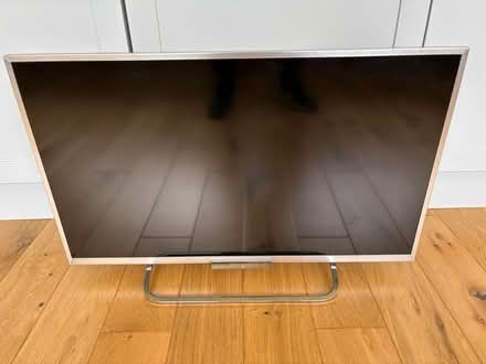 Photo of free Sony 32”TV KDL-32W654A (RG31 6RL) #1
