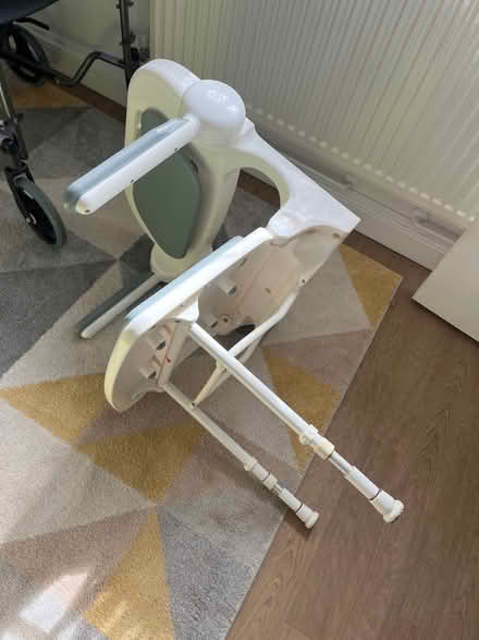 Photo of free Shower seat (Barton le clay MK45) #2