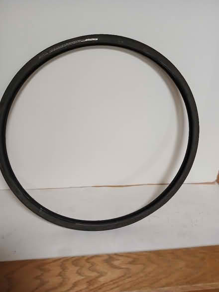 Photo of free Cycle tyre (FairOak Close PR2) #1
