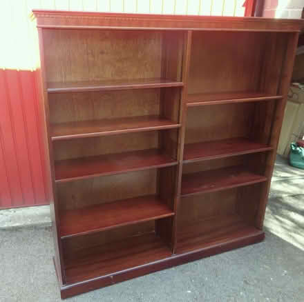 Photo of free Vintage Reproduction Antique Mahogany Adjustable Bookcase (Royal Wootton Bassett SN4) #3
