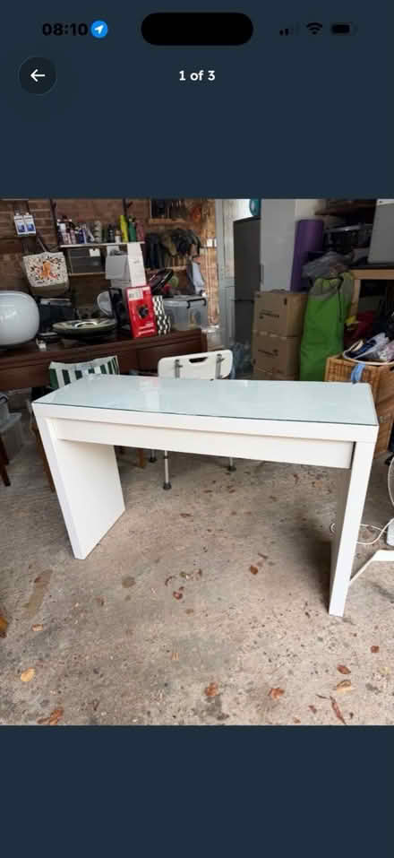 Photo of free Glass top (Crowthorne) #2