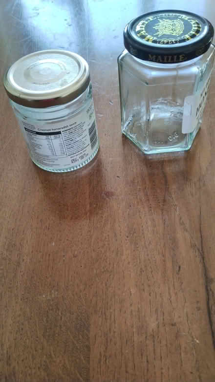 Photo of free Empty glass jars (Amersham Common HP7) #1