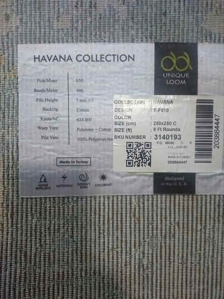 Photo of free large rug (farnham GU9) #4