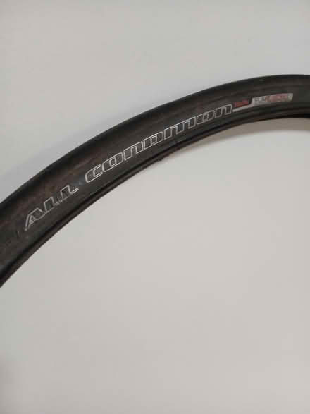 Photo of free Cycle tyre (FairOak Close PR2) #2