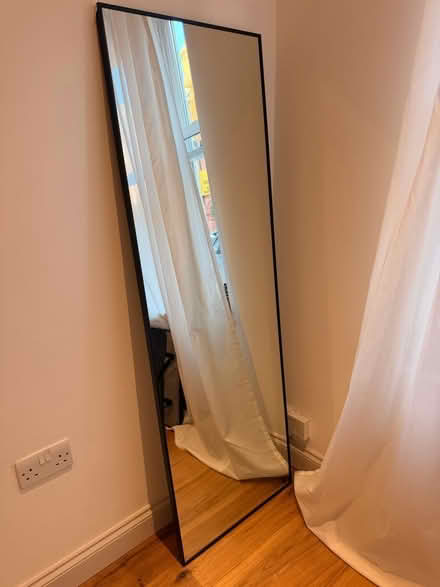 Photo of free Mirror (Highbury N5) #1