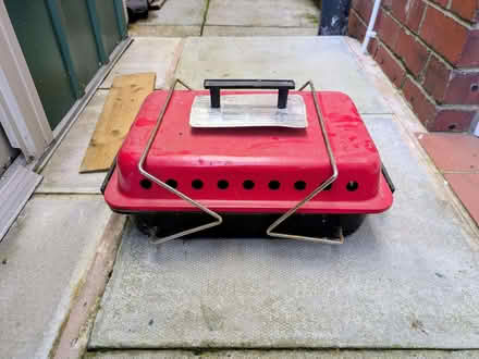 Photo of free gas table top grill. (Chorley Moor PR7) #4