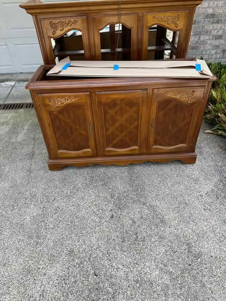 Photo of free China closet (Franklin Estates, Murrysville) #2