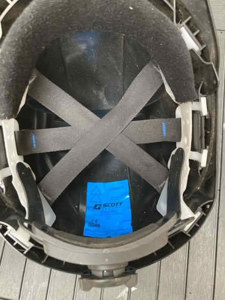 Photo of free Hard hat (E17) #2
