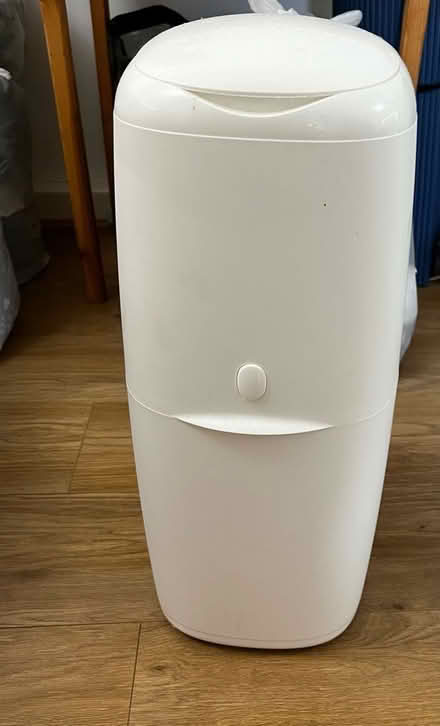 Photo of free Nappy bin (Sidcup DA14) #1