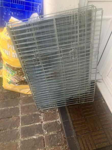 Photo of free Baby carrying sling (Coulsdon, CR5) #3