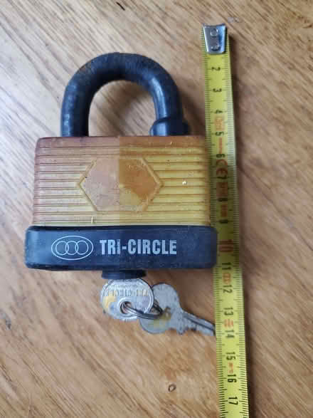 Photo of free Padlock plus 2 keys (Wallands Park BN7) #1