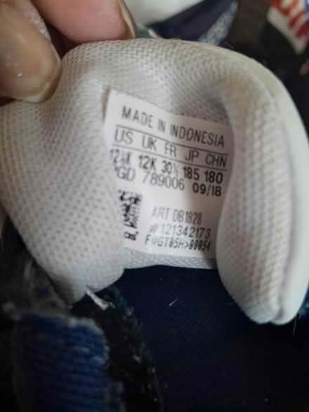 Photo of free Kid Adidas trainers size 12 (Hemel Hempstead HP2) #3