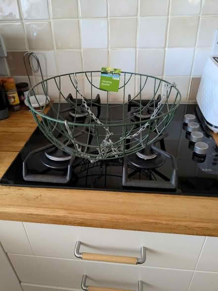 Photo of free Hanging basket (Fords Farm RG31) #1