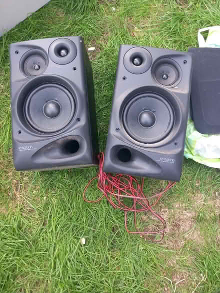 Photo of free Speakers 60w pair (Rose Hill OX4) #1
